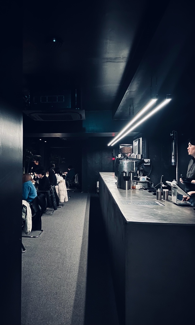 Tokyo coffee bar